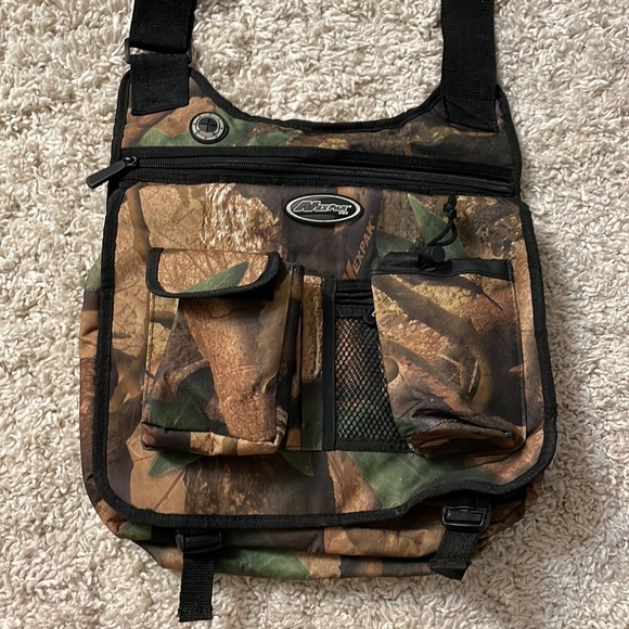 NexPak Tactical Sling Shoulder Hiking Backpack Camo - Picture 2 of 9
